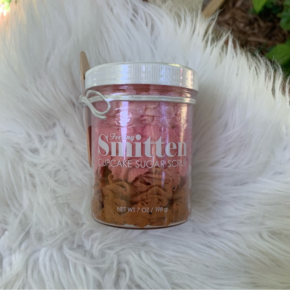 Feeling Smitten Cupcake Sugar Scrub